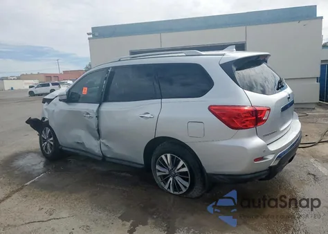 2019 Nissan Pathfinder S z USA, uszkodzony, nr VIN 5N1DR2MN0KC582865